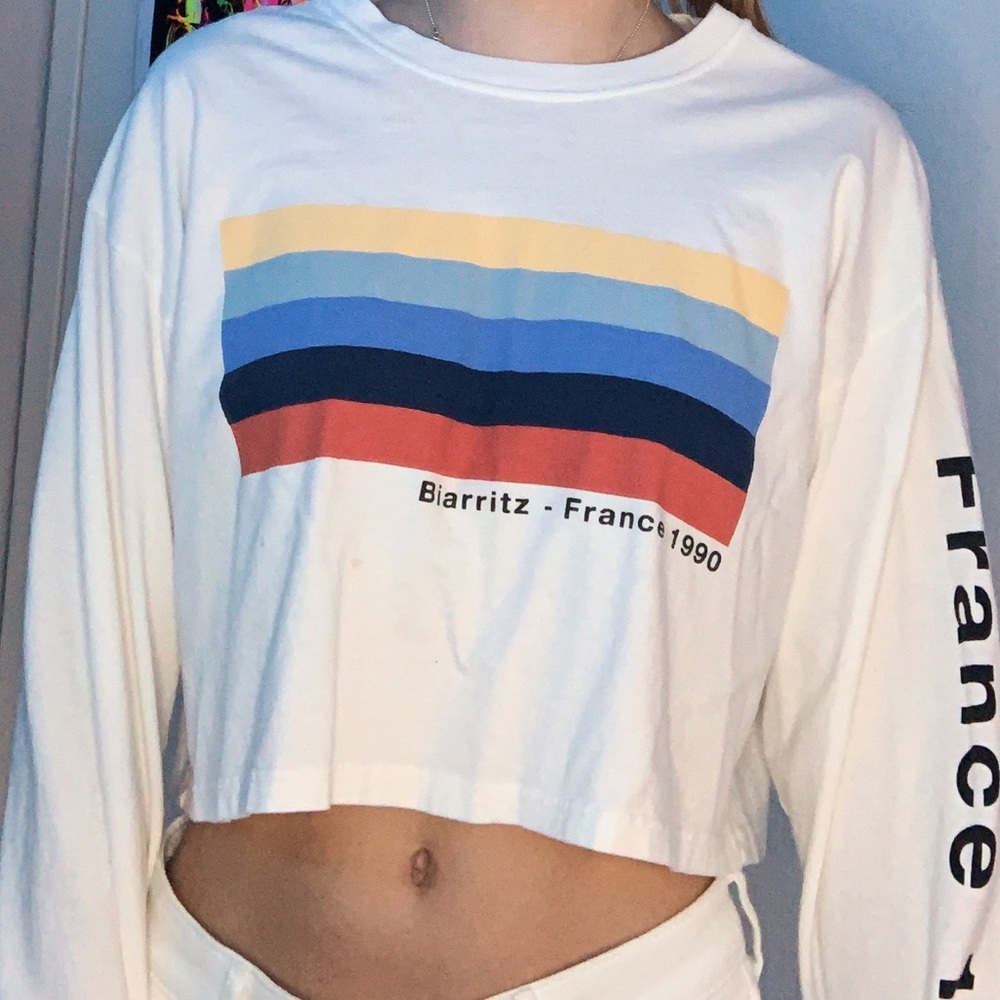 brandy melville long sleeve tee